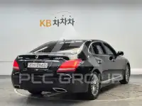 2015 Hyundai Equus