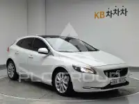 2015 Volvo V40