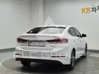 2017 Hyundai Avante