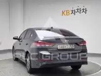 2017 Hyundai Avante