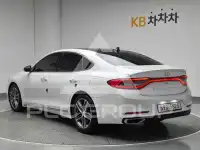 2017 Hyundai Grandeur