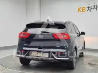 2017 KIA Niro