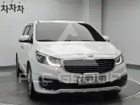 2017 KIA Carnival