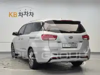 2016 KIA Carnival