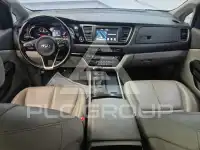 2017 KIA Carnival