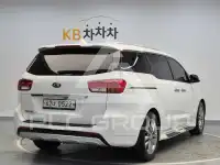 2016 KIA Carnival