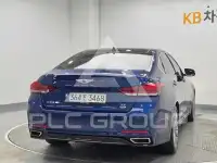 2017 Genesis G80