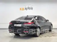 2017 Genesis G80