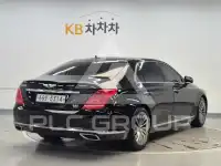 2016 Genesis G90