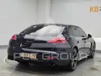2016 Porsche Panamera