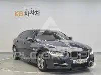 2016 Jaguar XE