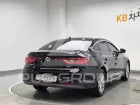 2017 Renault Samsung SM6