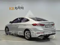 2017 Hyundai Avante