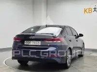 2018 Hyundai Avante