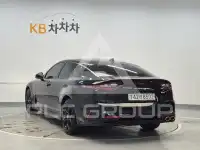 2018 KIA Stinger