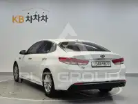 2018 KIA K5