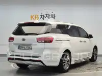 2018 KIA Carnival