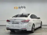 2017 Genesis G80