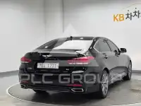2017 Genesis G80