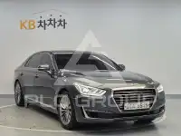 2018 Genesis G90