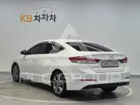 2018 Hyundai Avante