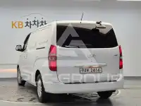 2018 Hyundai Starex