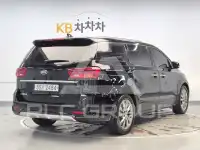 2019 KIA Carnival