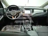 2018 KIA Carens