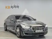 2018 Genesis G90