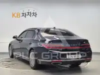 2019 Genesis G90