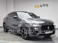 2017 Maserati LEVANTE