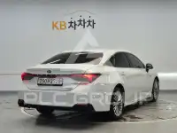 2019 Toyota AVALON