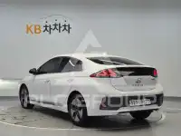 2020 Hyundai Ioniq