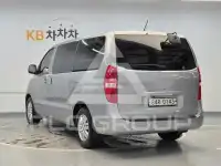 2019 Hyundai Starex