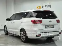 2019 KIA Carnival