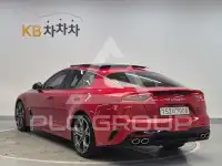 2020 KIA Stinger