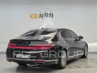 2019 Genesis G90