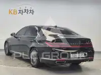 2019 Genesis G90