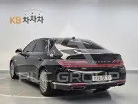 2019 Genesis G90