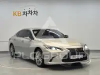 2019 Lexus ES