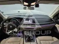 2021 BMW X7