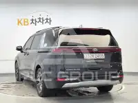 2020 KIA Carnival