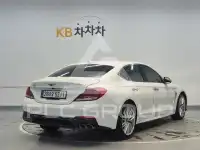 2020 Genesis G70