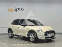 2020 Mini COOPER