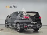 2020 Peugeot 5008