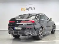 2021 BMW X6