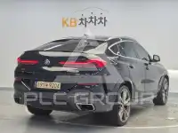 2021 BMW X6