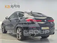 2021 BMW X6