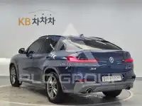 2021 BMW X4