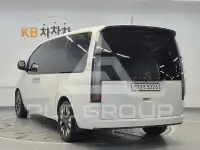 2022 Hyundai Staria